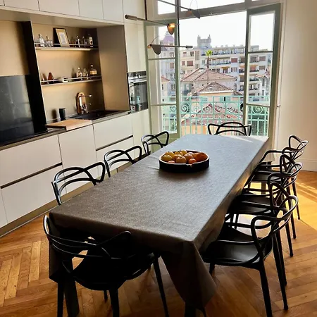 Magnifique 3 Pieces Lumineux A Apartment