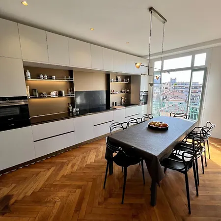 Magnifique 3 Pieces Lumineux A Nizza